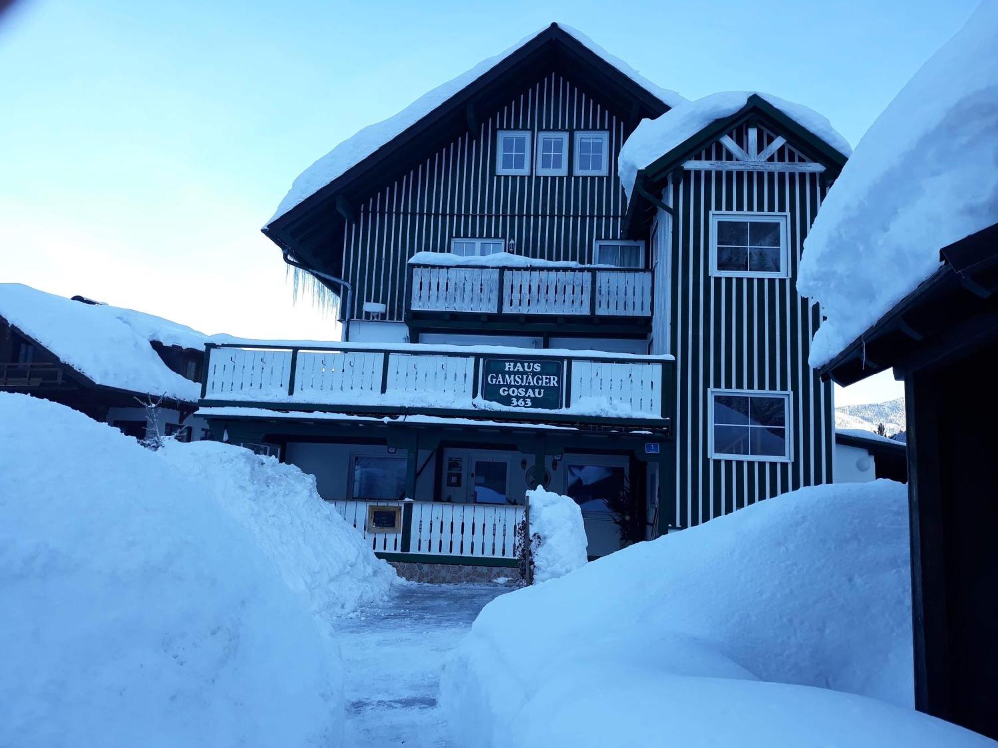 Der Gamsjaeger Hotel Gosau Exterior photo
